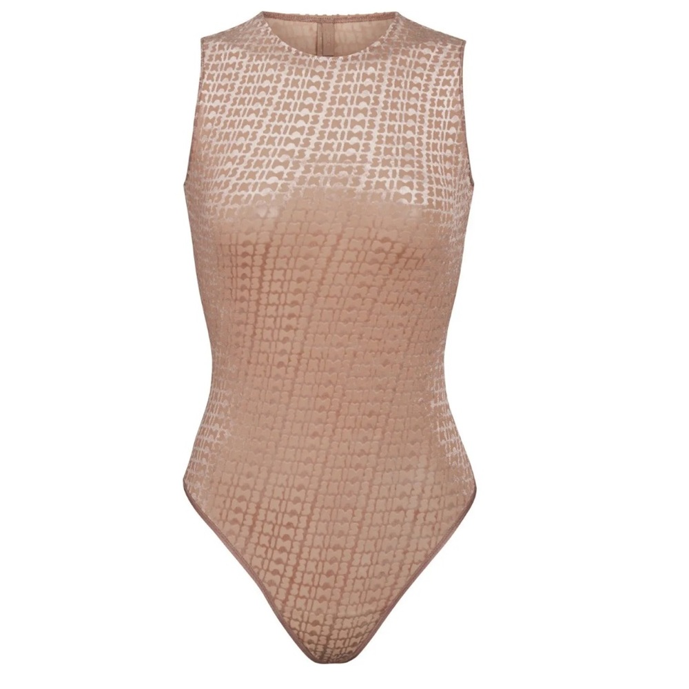 NWT - SKIMS Logo Velour Sleeveless Bodysuit‎ Sienna L